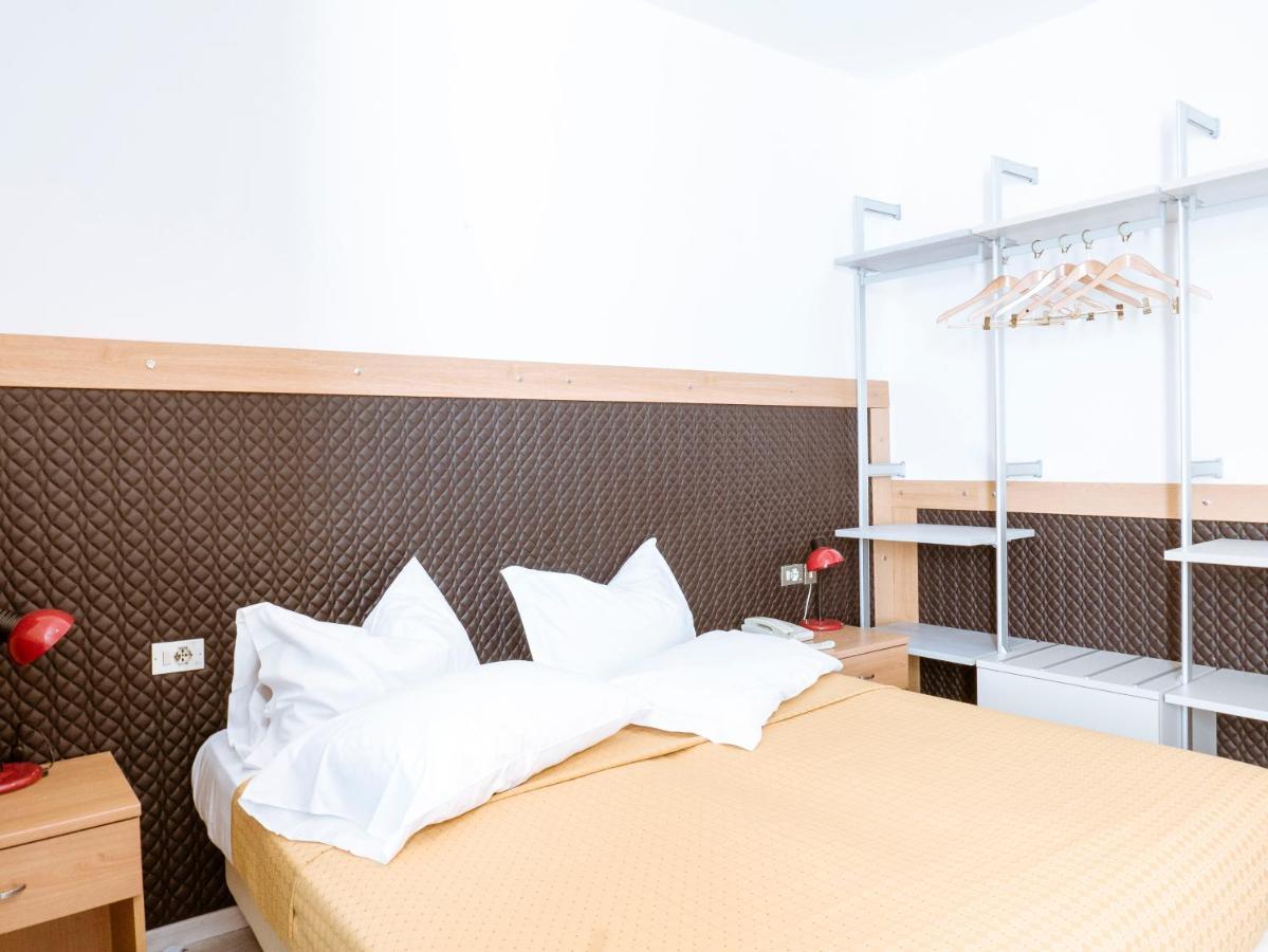 Hotel Doria Наго Экстерьер фото